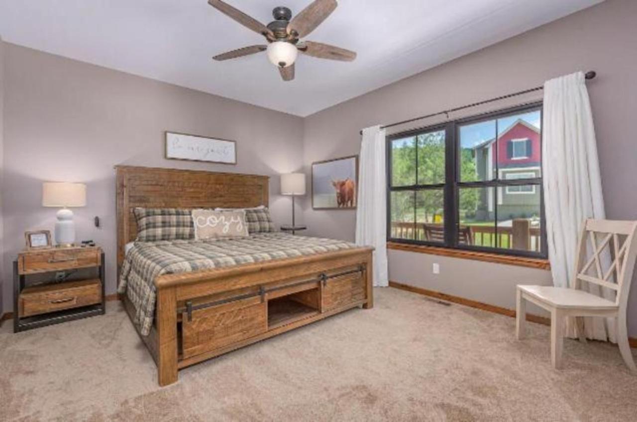 Premier Retreat With Hot Tub, Theater & Pool Table Villa Hollister Exterior foto