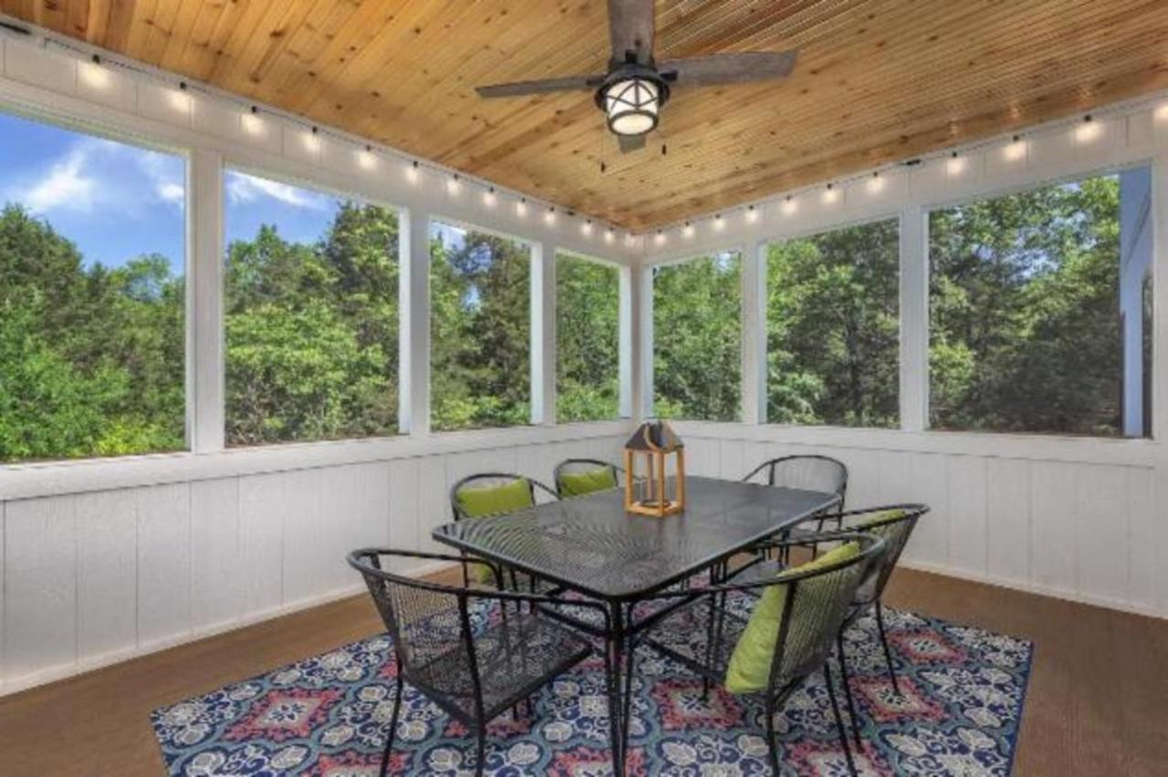 Premier Retreat With Hot Tub, Theater & Pool Table Villa Hollister Exterior foto