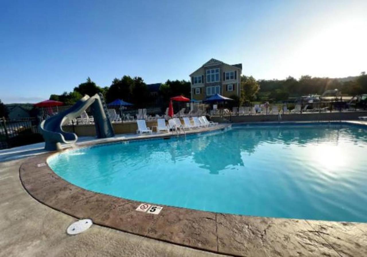 Premier Retreat With Hot Tub, Theater & Pool Table Villa Hollister Exterior foto