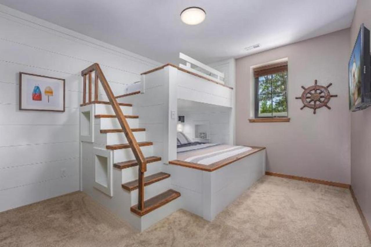 Premier Retreat With Hot Tub, Theater & Pool Table Villa Hollister Exterior foto