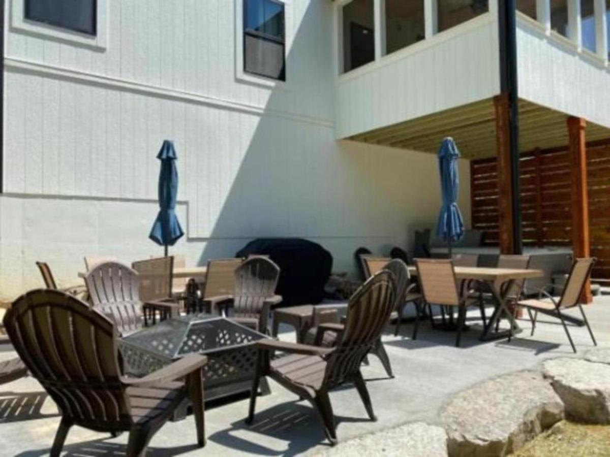 Premier Retreat With Hot Tub, Theater & Pool Table Villa Hollister Exterior foto